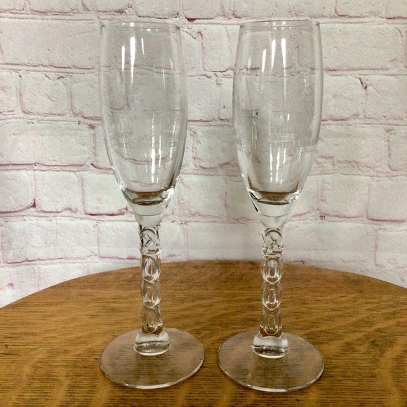 Y2K The Windjammer Millennium Champagne Flutes - Set of 2 - Picture 1 of 4